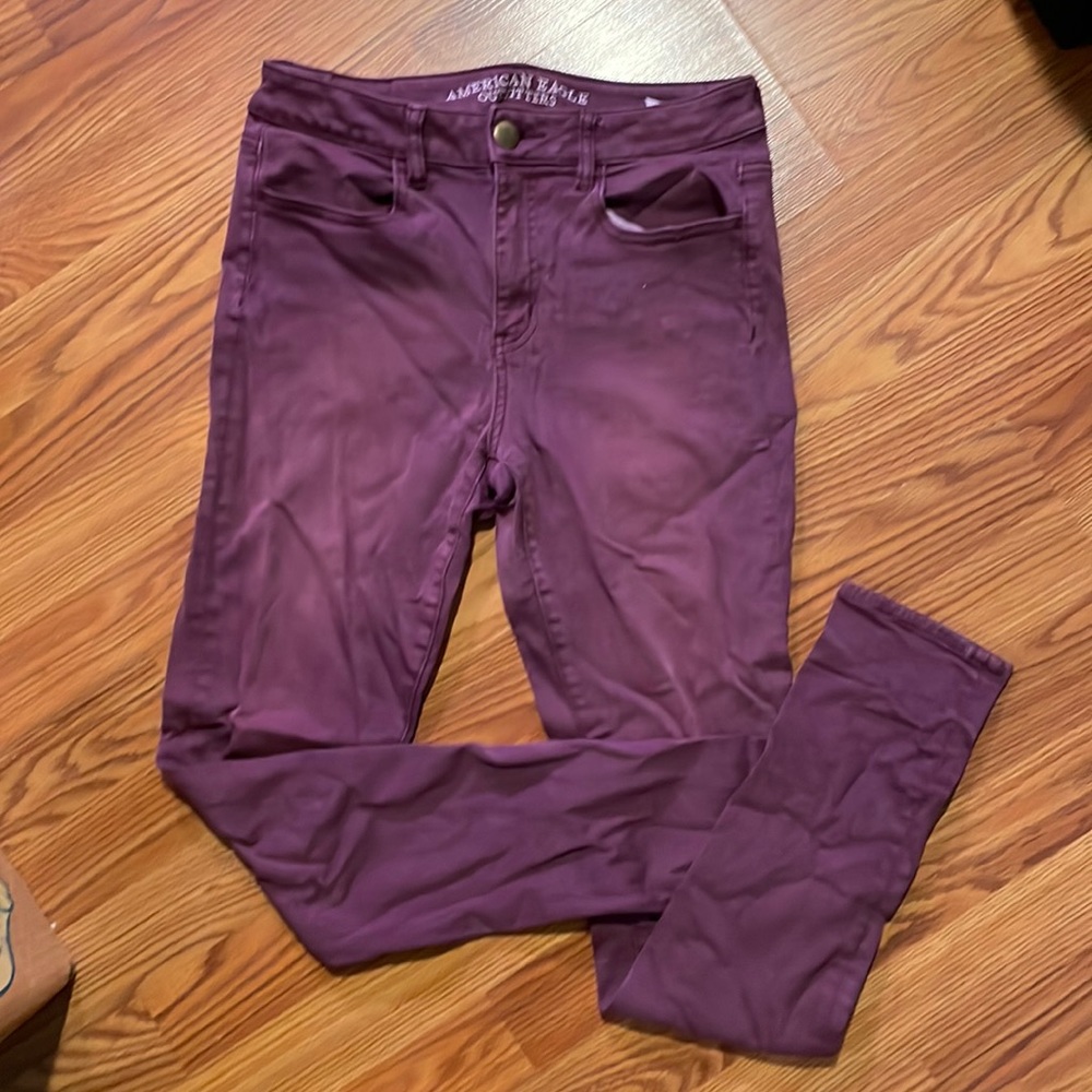 American Eagle Outfitters Maroon pants (stretch)